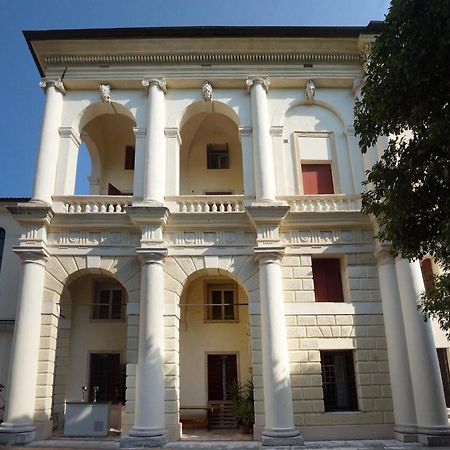 Guest House Villa Angaran San Giuseppe บัสซาโน เดล กรัปปา ภายนอก รูปภาพ